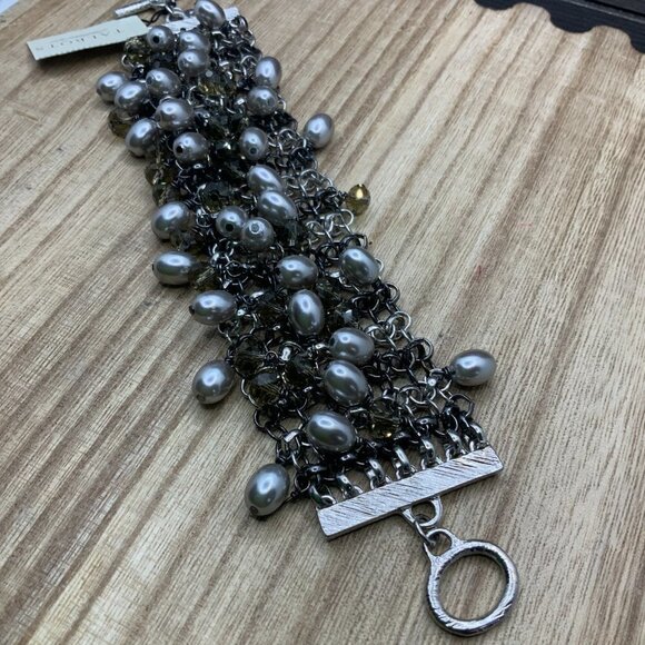 TALBOTS NWT PEARL BEAD CLUSTER MULTI-STRAND BRACELET - Picture 1 of 7
